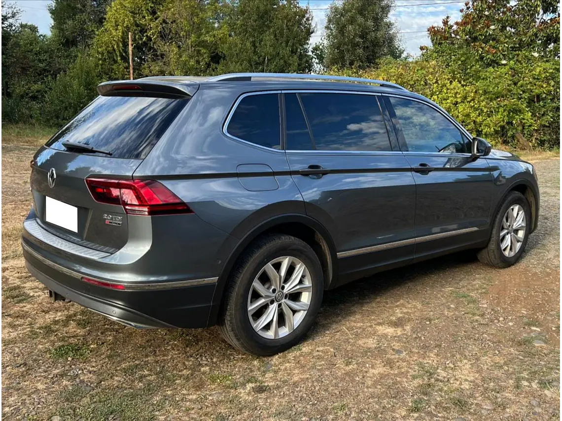 2019 Volkswagen TIGUAN TDI Gris - Miniatura 6