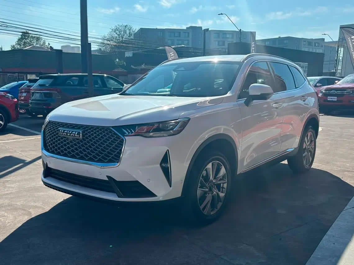 2023 Haval H6 DELUXE Blanco - Miniatura 4