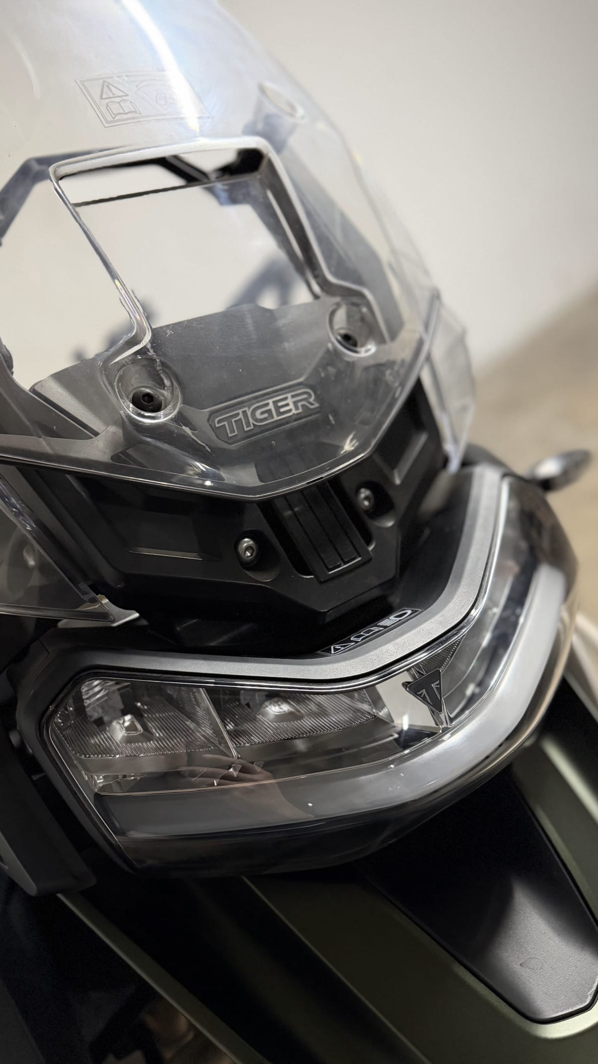 2023 Triumph TIGER 1200 Verde - Miniatura 8