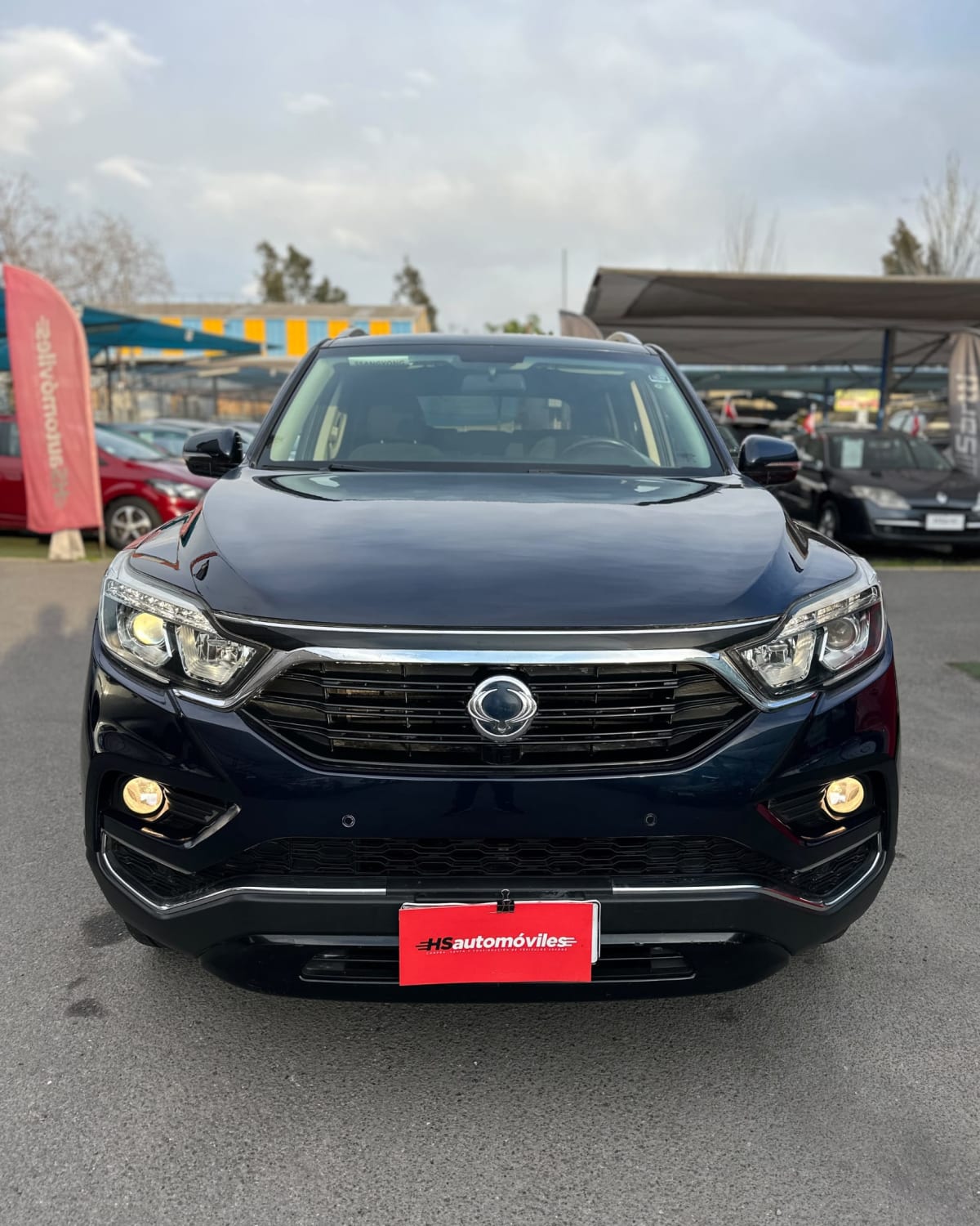 2018 SsangYong Rexton Negro - Miniatura 4