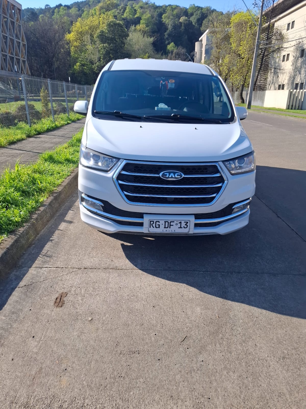 2020 JAC REFINE 1.5 - Imagen 1