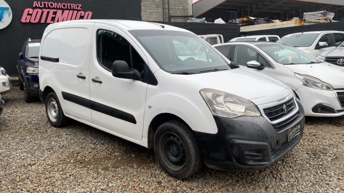2022 Peugeot PARTNER 1.5 - Imagen 1