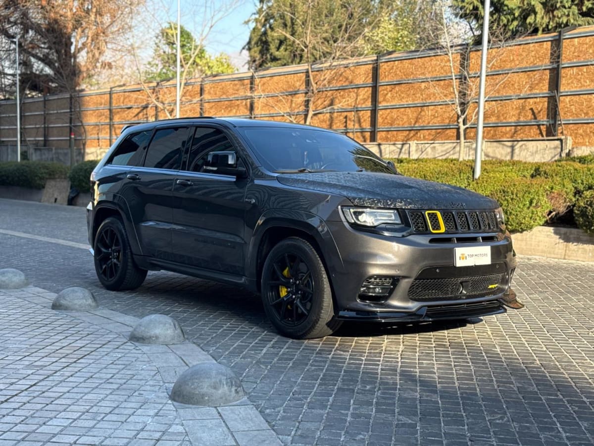 2019 Jeep GRAND CHEROKEE SRT🇺🇸 SRT Blanco - Miniatura 3