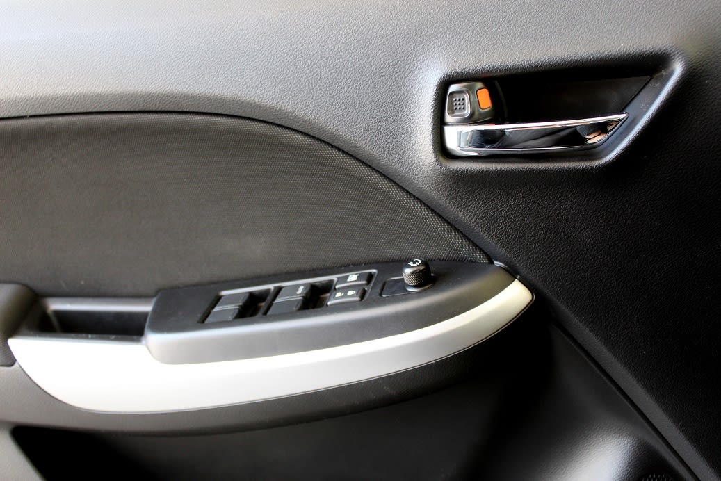 2017 Peugeot Partner GLX - Miniatura 4
