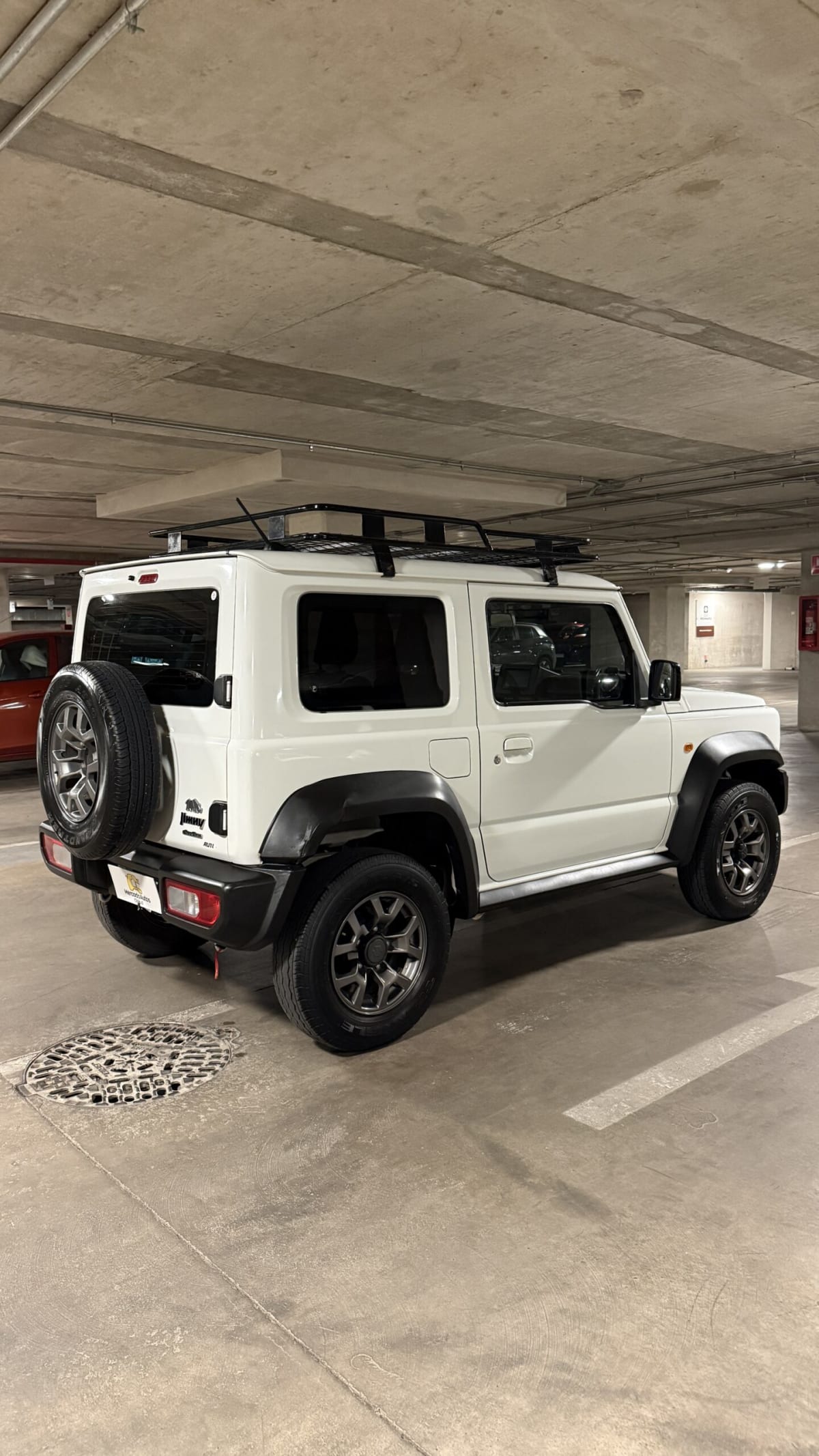 2023 Suzuki Jimny GLX - Miniatura 5