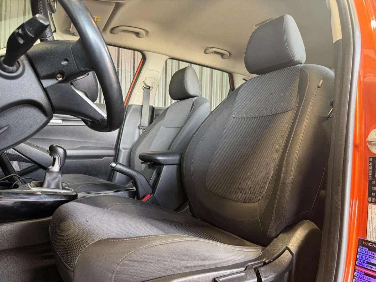 2022 Kia SELTOS NARANJO METALIZADO - Miniatura 9
