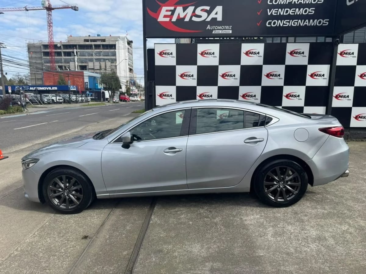 2018 Mazda 6 Sedán Plata - Miniatura 9