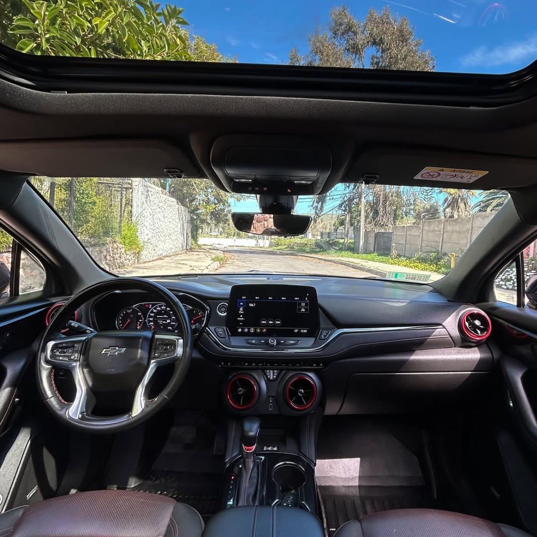 2023 Chevrolet BLAZER RS🇺🇸 Negro - Miniatura 7