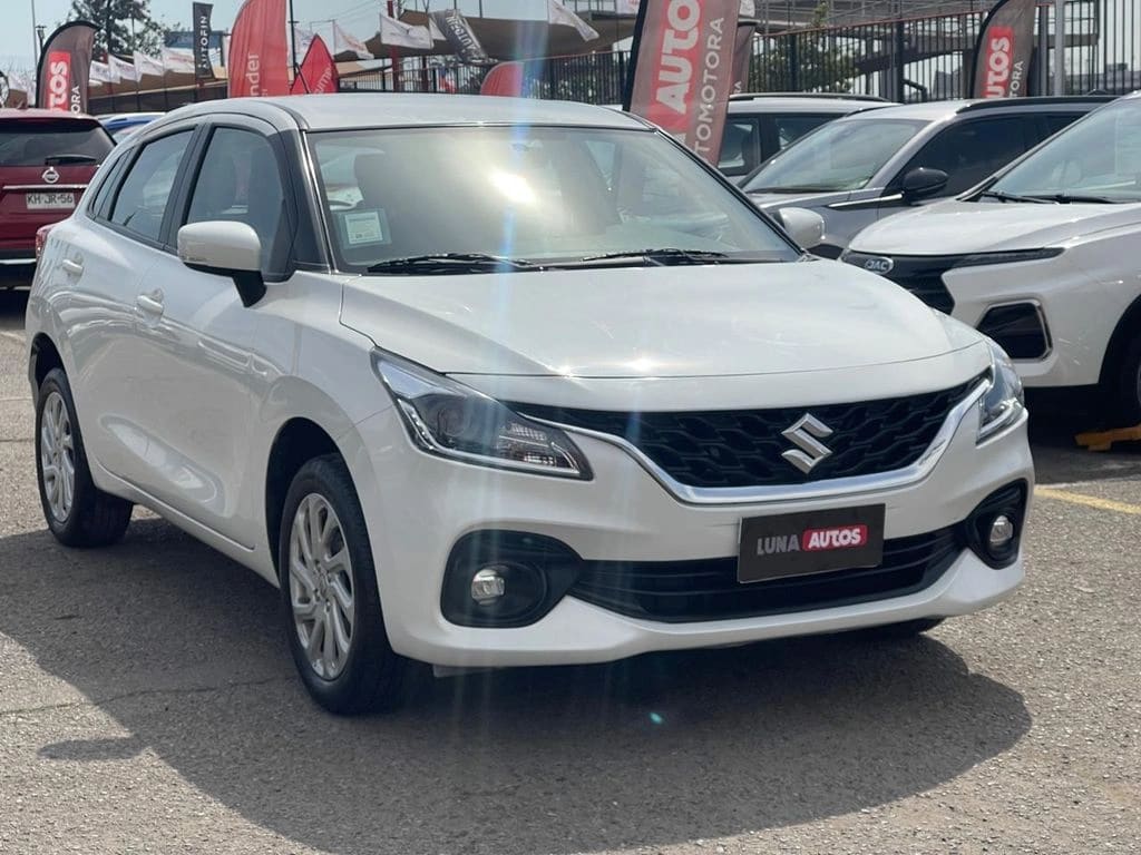 2024 Suzuki Baleno 4X2 - Miniatura 3