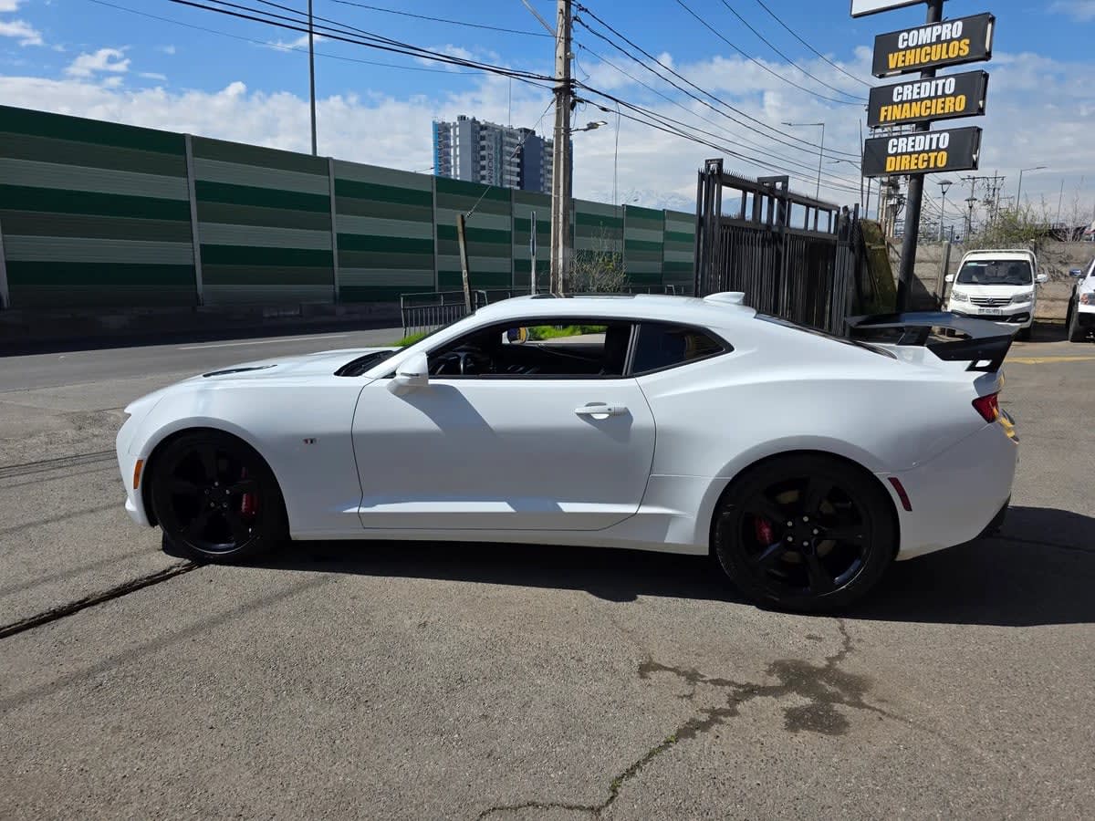 2018 Chevrolet Camaro 6.2L Blanco - Miniatura 4