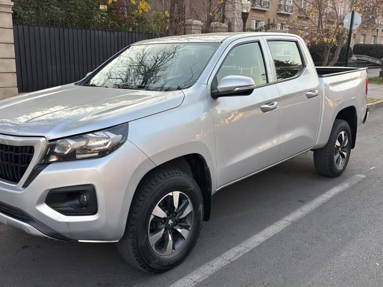 2023 Peugeot LANDTREK 4X4 - Imagen 1