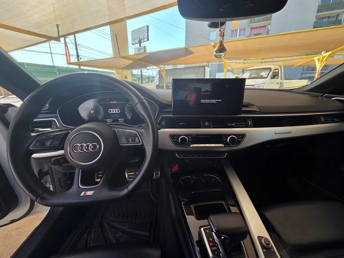 2022 Audi A5 2.0 Blanco - Miniatura 7