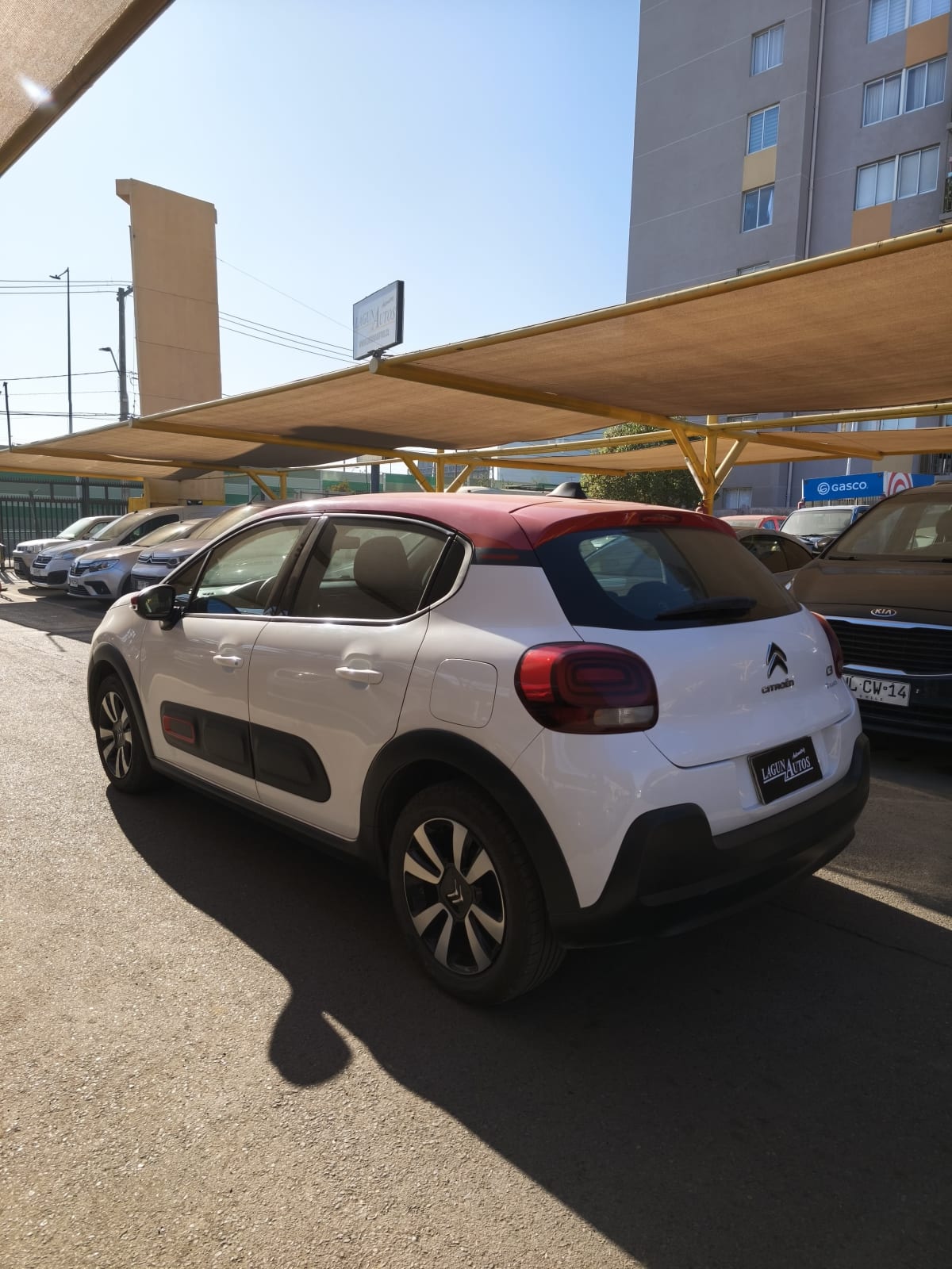 2021 Citroën C3 1.2 Blanco - Miniatura 2
