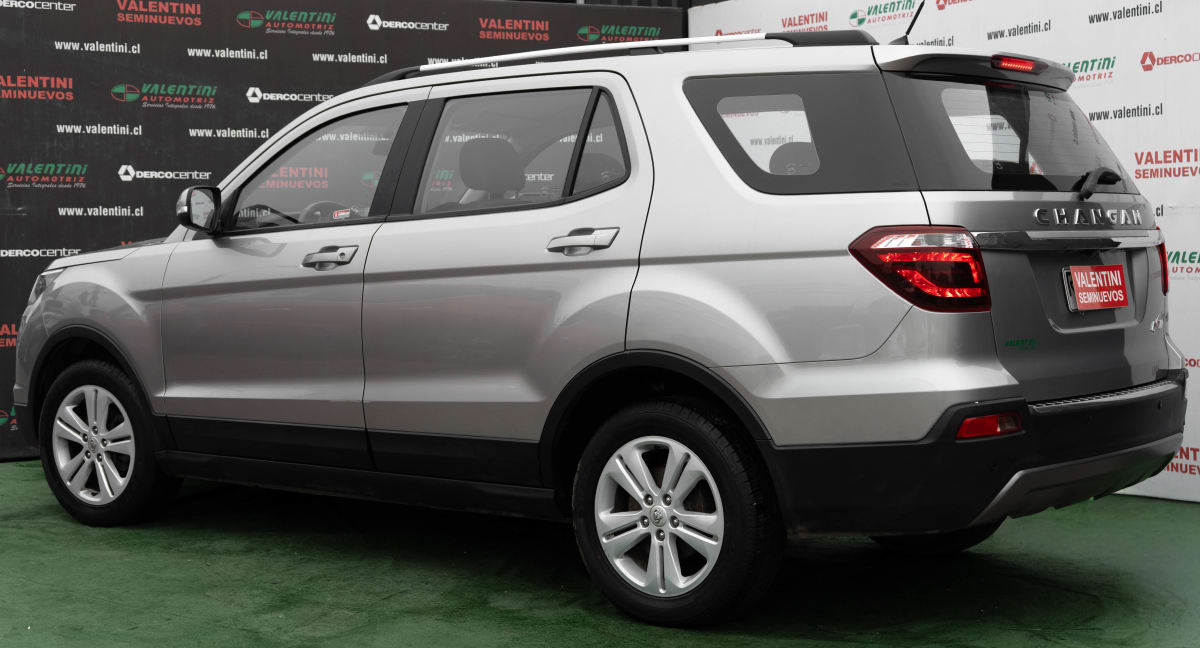 2022 Changan Cx70 1.6 - Miniatura 5