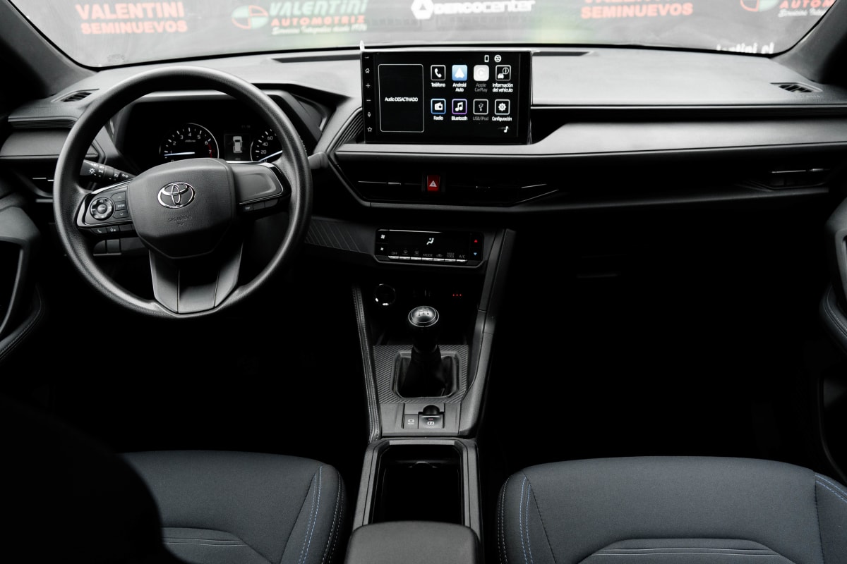 2024 Toyota Yaris CROSS - Miniatura 7