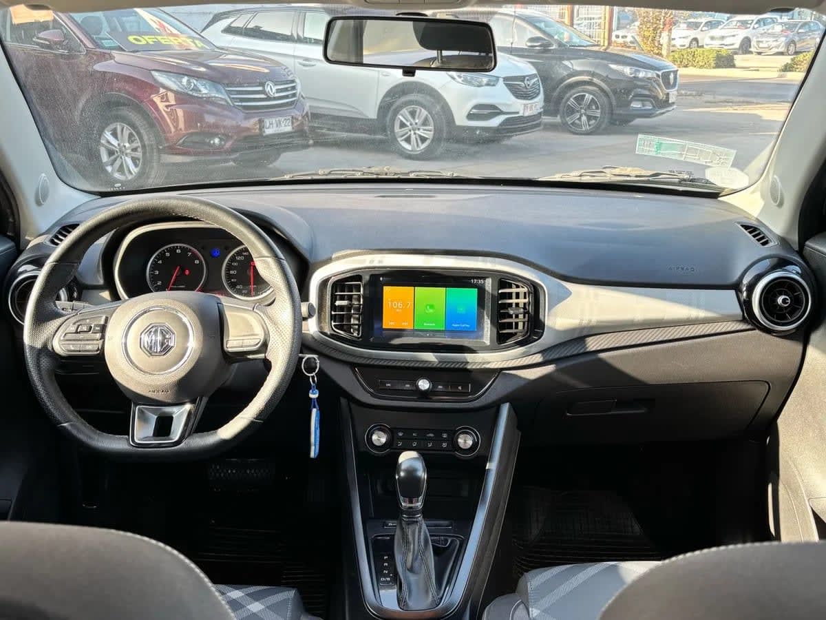2024 MG 3 1.5 Negro - Miniatura 8