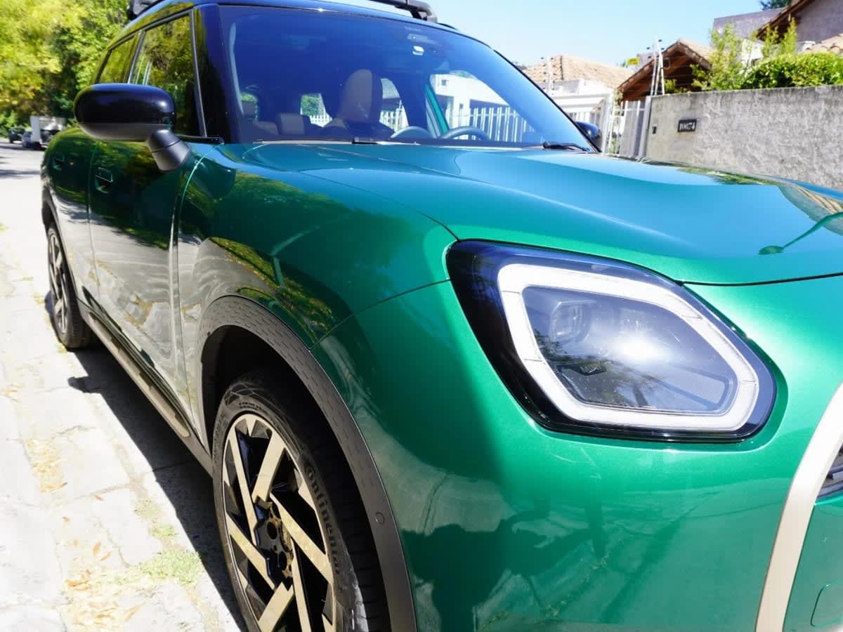 2025 MINI Countryman Cooper Favoured Verde - Miniatura 8