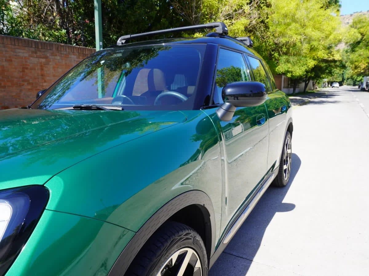 2025 MINI Countryman Cooper Favoured Verde - Miniatura 9