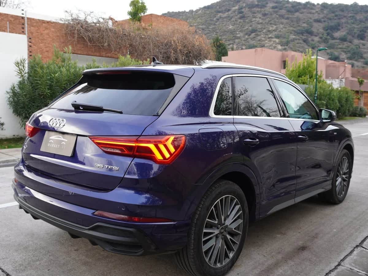 2023 Audi Q3 35 Azul - Miniatura 5