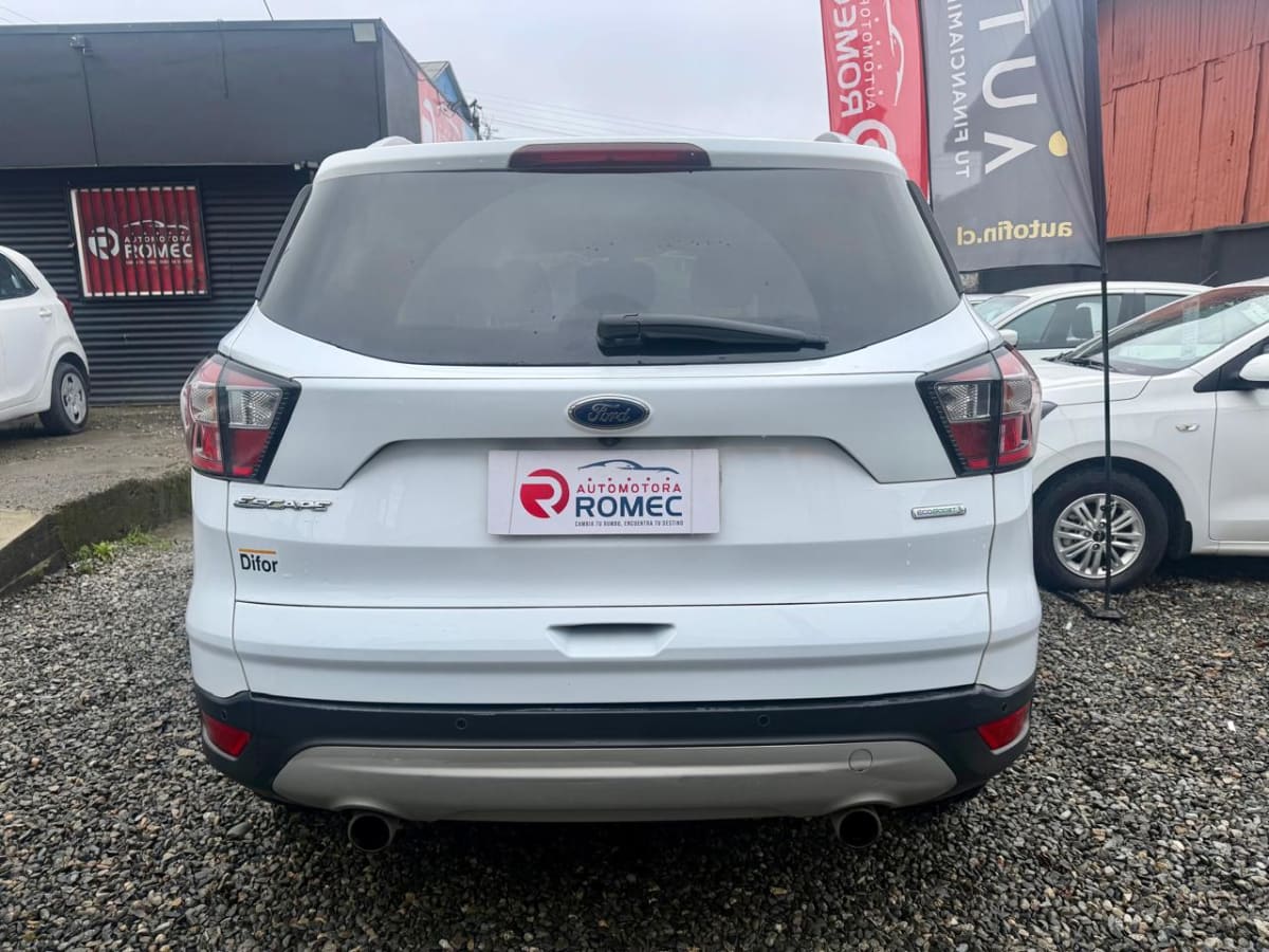 2017 Ford Escape AWD - Miniatura 5