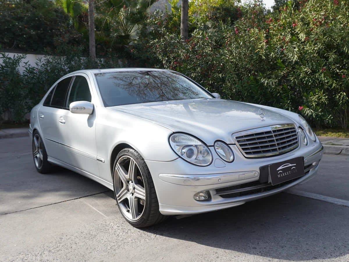 2006 Mercedes-Benz E 350 Elegance Plata - Miniatura 3