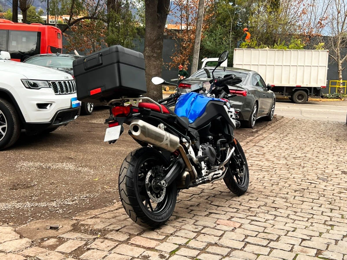 2025 BMW GS 800 II Blanco - Miniatura 4