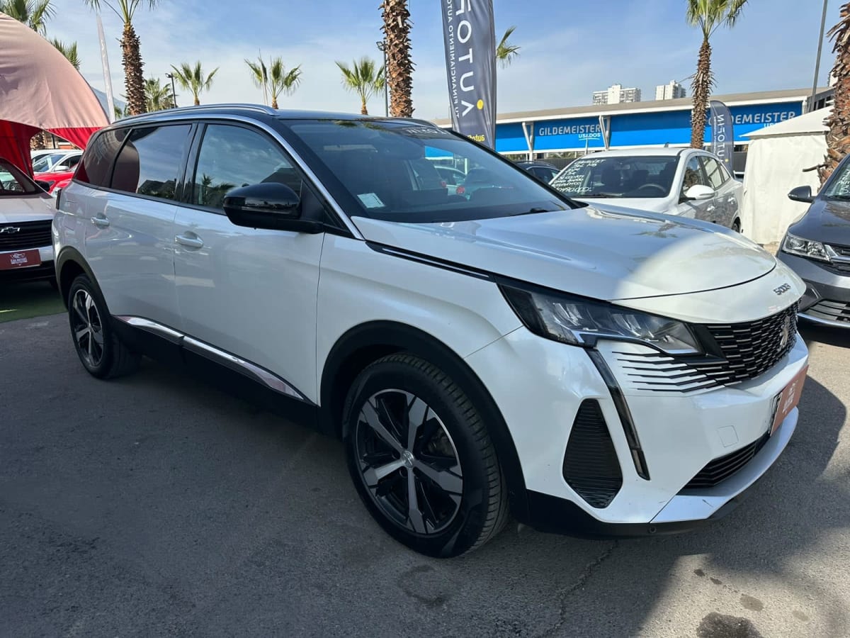 2022 Peugeot 5008 I30 - Miniatura 3