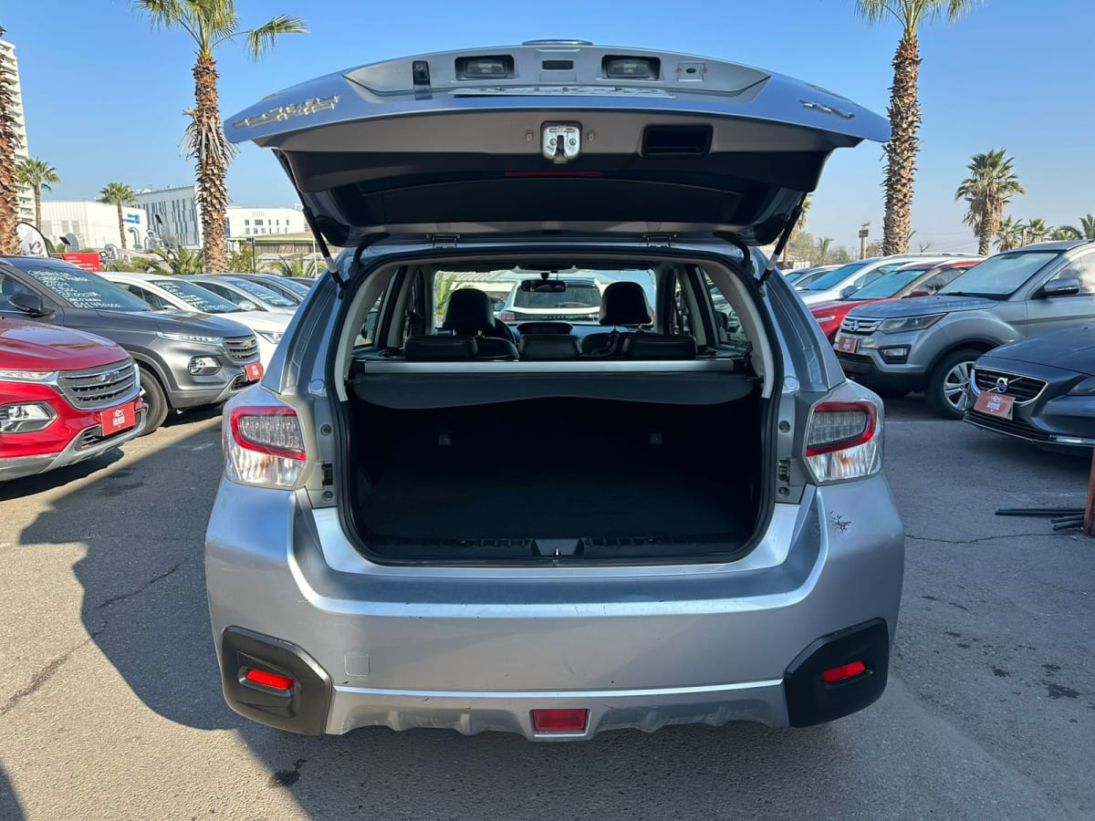 2017 Subaru XV LTD - Miniatura 7