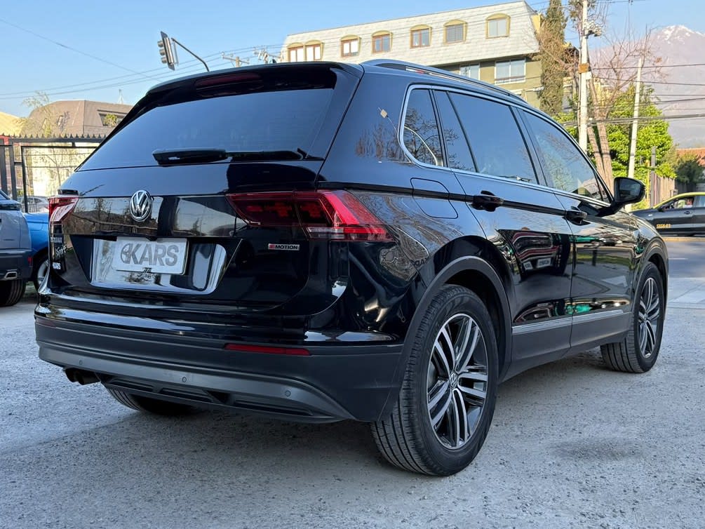 2019 Volkswagen Tiguan Sport Sport Negro - Miniatura 5