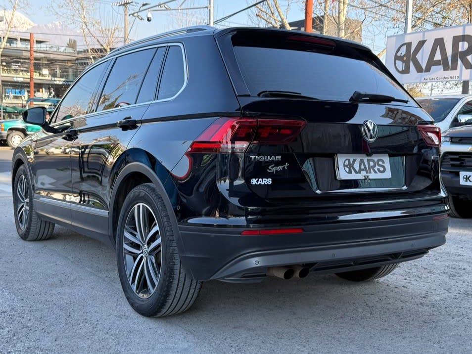 2019 Volkswagen Tiguan Sport Sport Negro - Miniatura 7