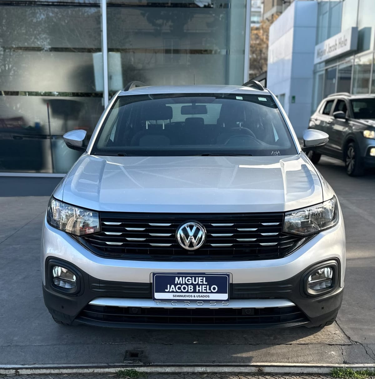 2021 Volkswagen T-Cross Comfortline Plata - Miniatura 2