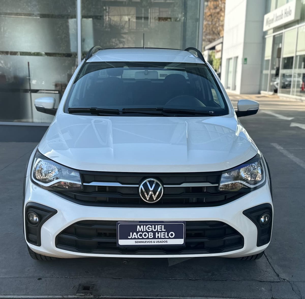2025 Volkswagen Saveiro Doble Blanco - Miniatura 2