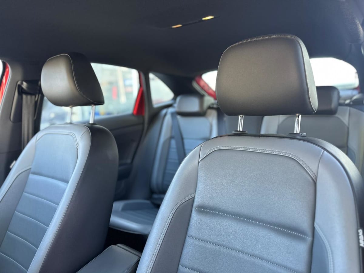 2021 Volkswagen Nivus Highline Rojo - Miniatura 9