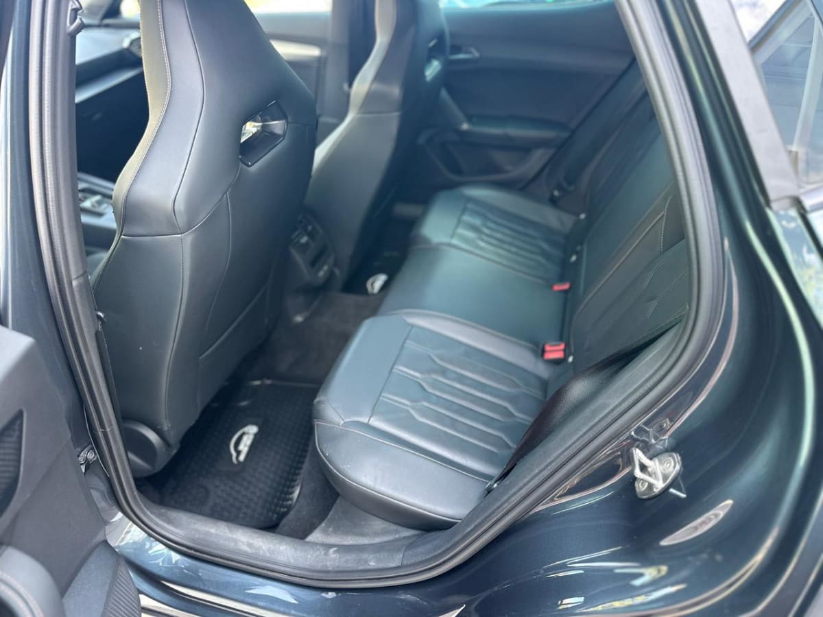 2023 Cupra Formentor 2.0 Gris - Miniatura 10