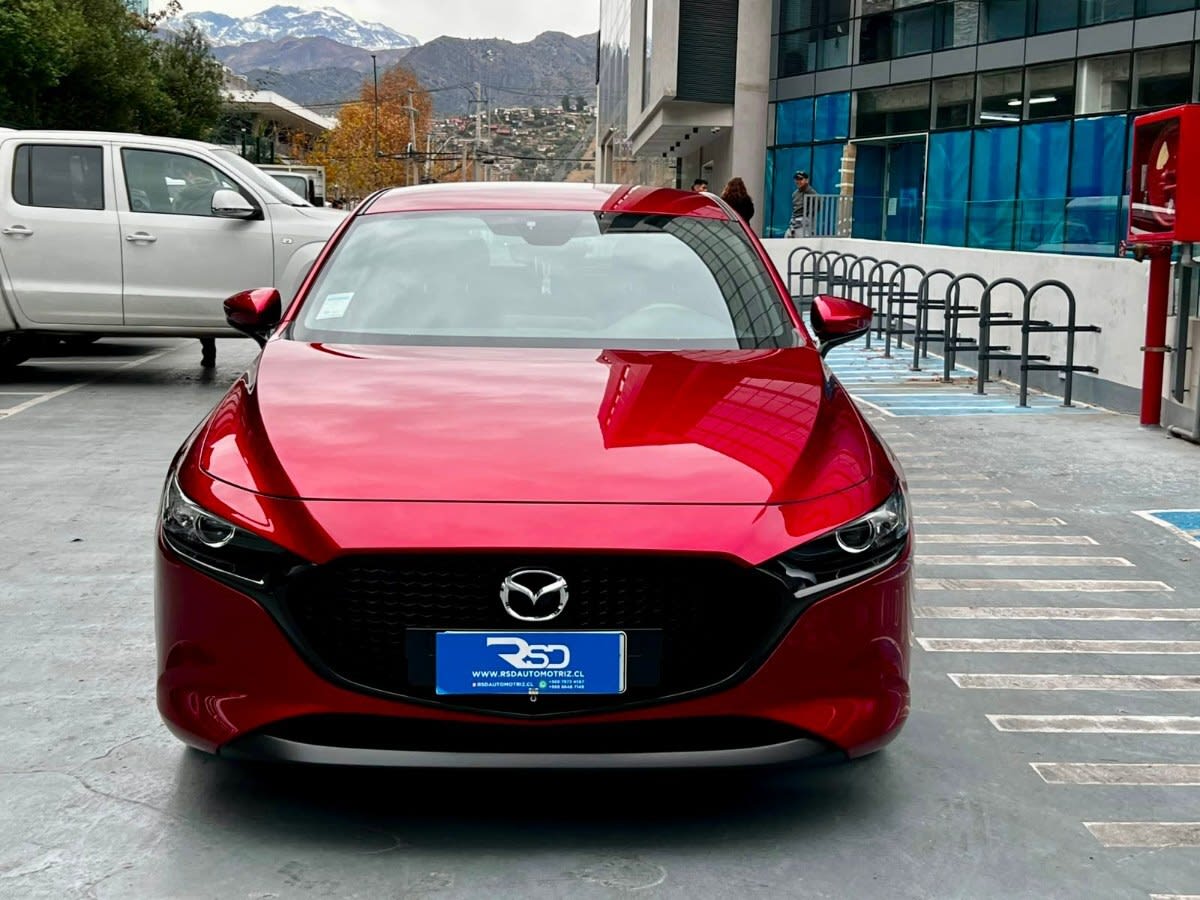 2024 Mazda 3 SPORT Rojo - Miniatura 3