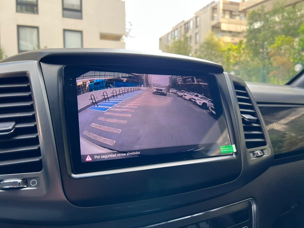 2022 SsangYong MUSSO GRAND Blanco - Miniatura 9