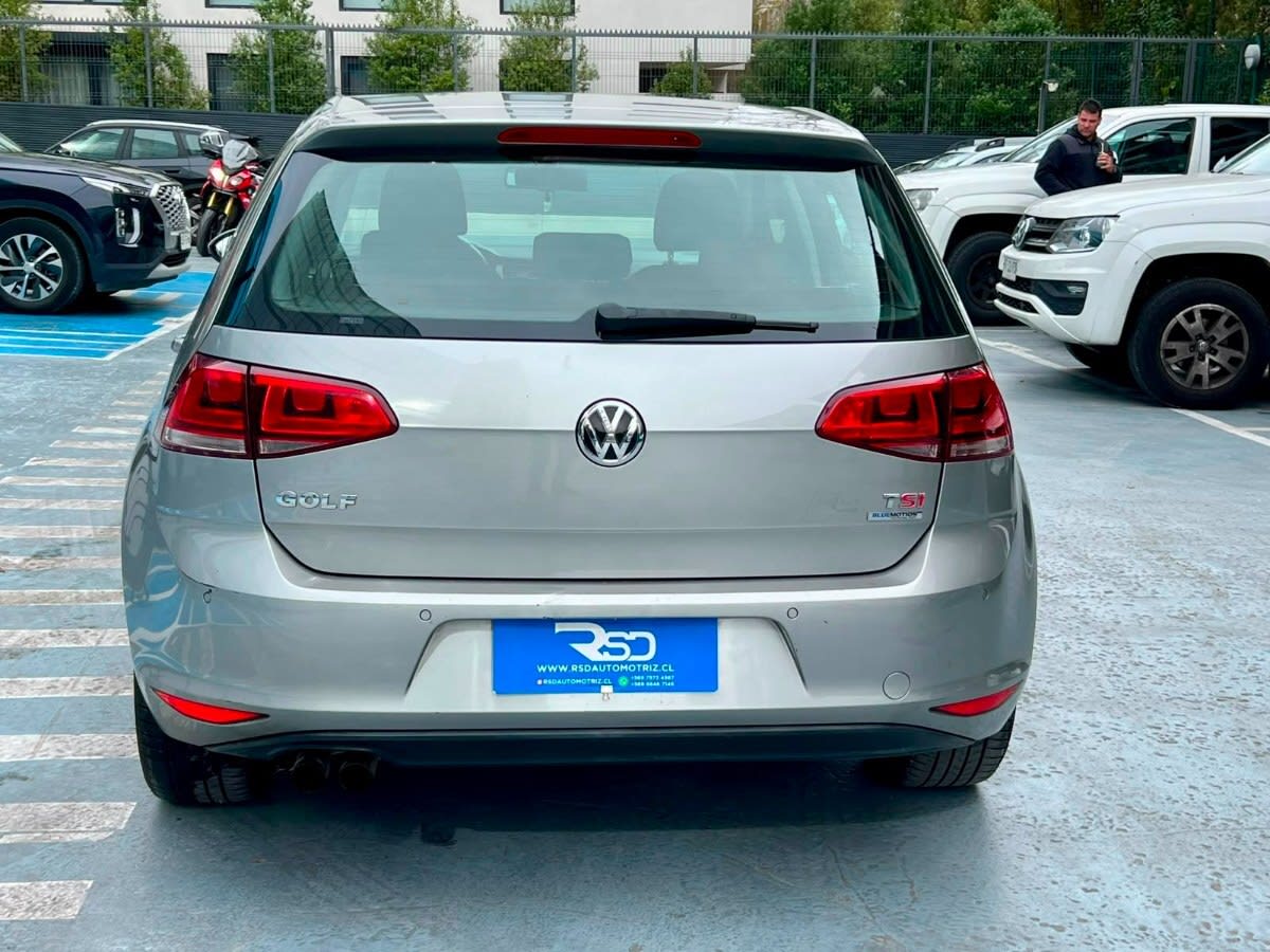 2016 Volkswagen GOLF 1.4 Plata - Miniatura 9