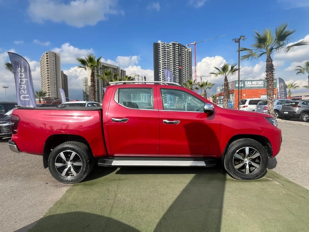 2024 Peugeot Landtrek 2.2 Rojo - Miniatura 4