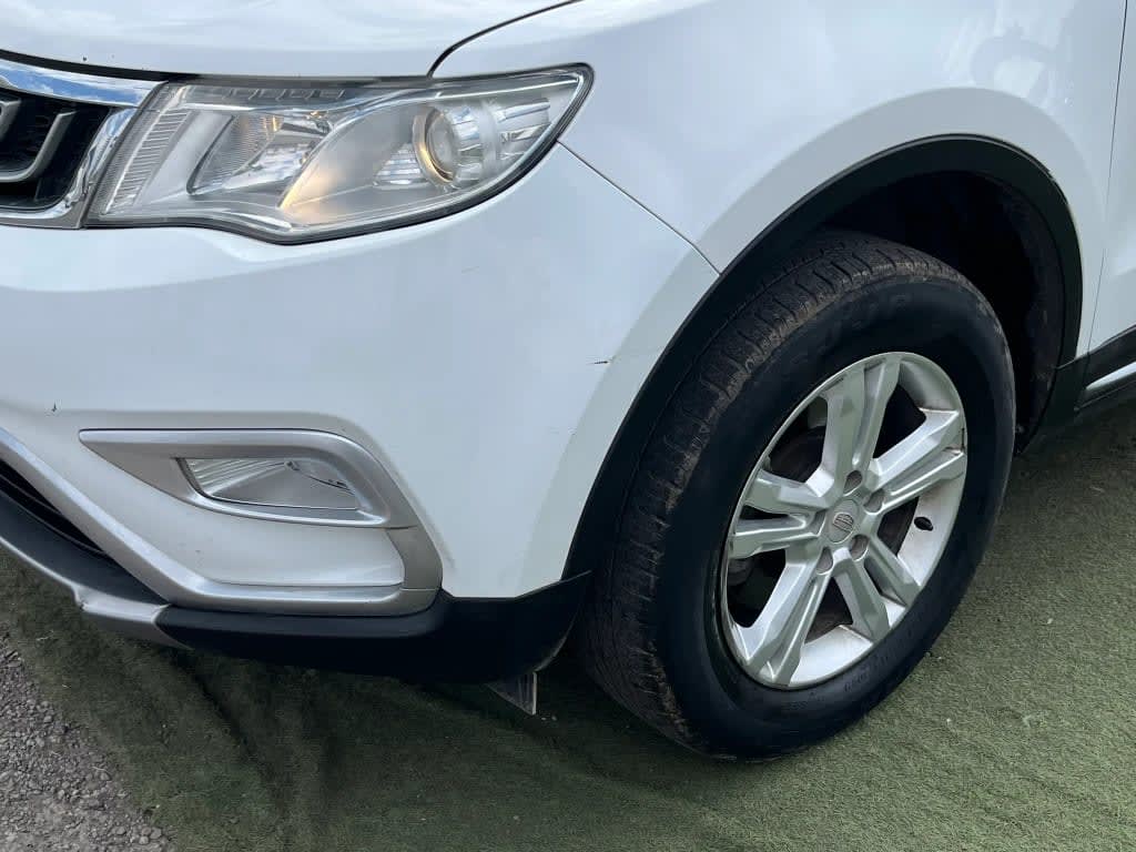 2019 Geely X7 Sport 2.0 Blanco - Miniatura 9
