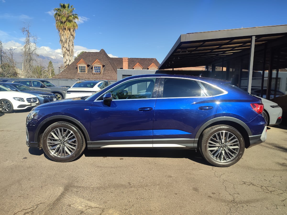 2021 Audi Q3 SPORTBACK - Miniatura 5