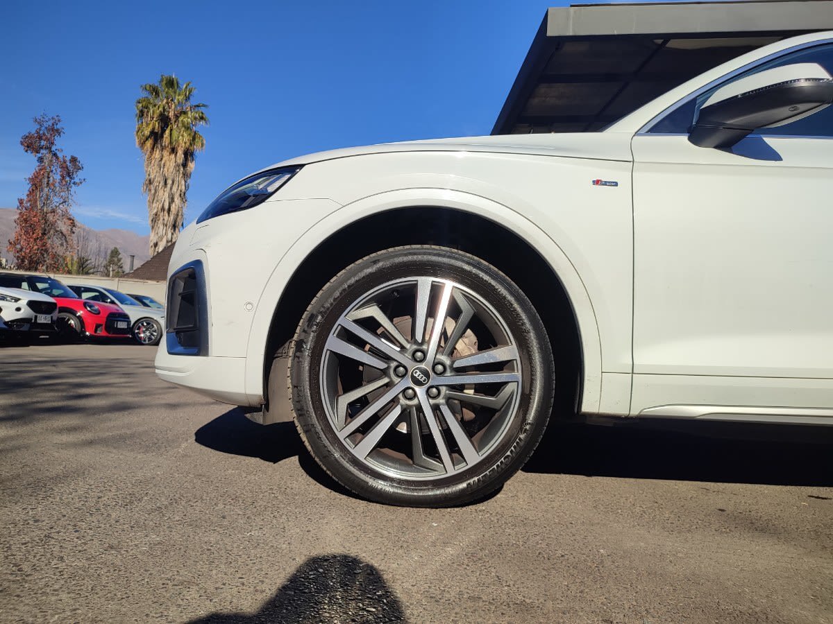 2020 Audi Q5 SPORTBACK - Miniatura 4