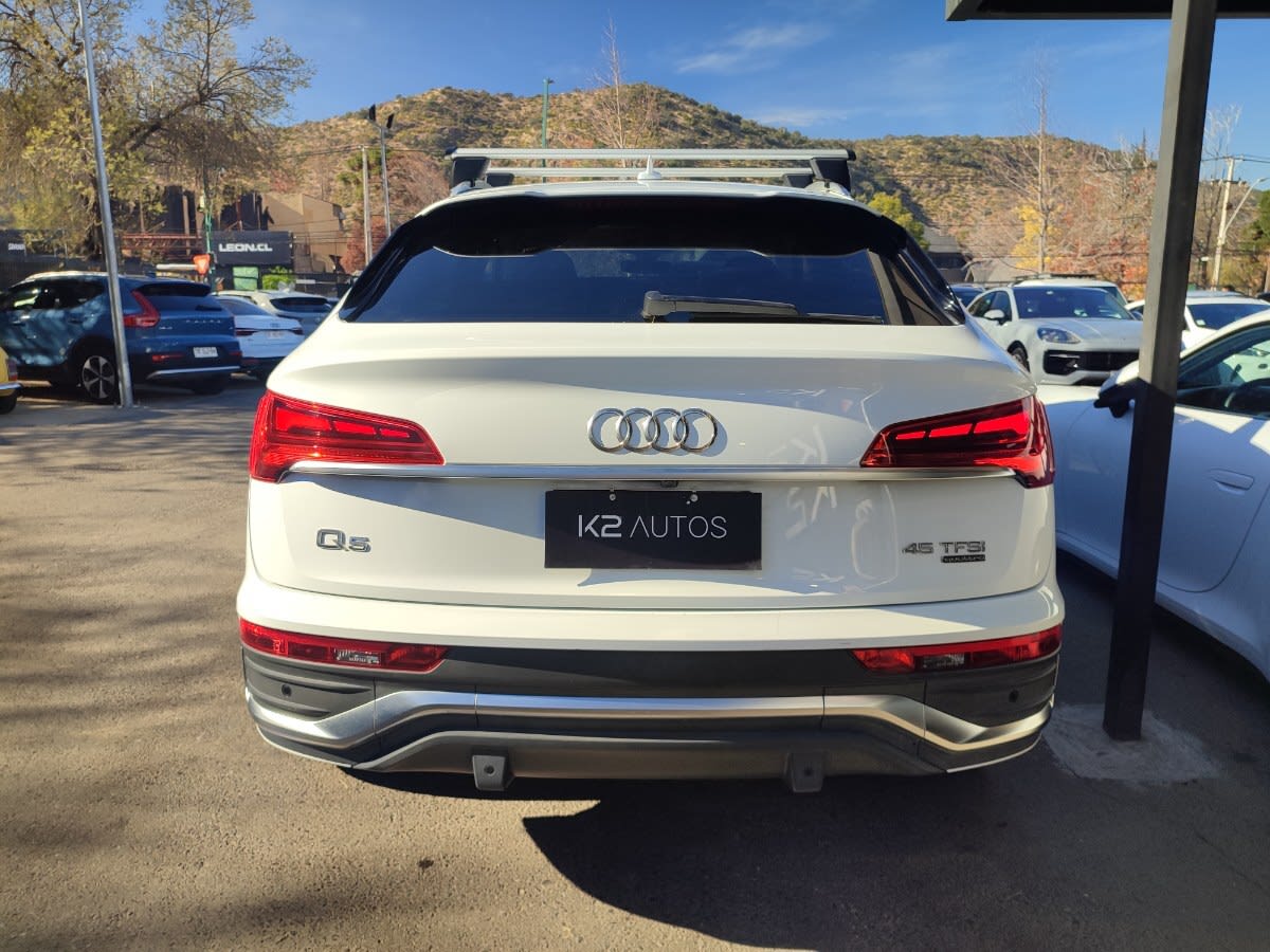 2020 Audi Q5 SPORTBACK - Miniatura 10