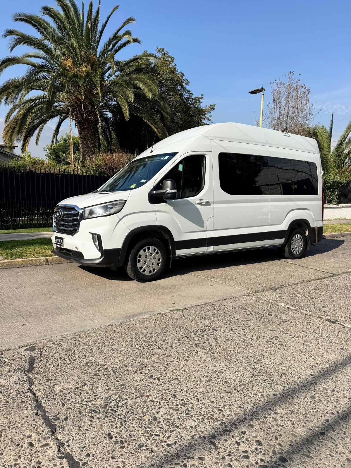 2023 Maxus DELIVER 9 2.0 - Imagen 1
