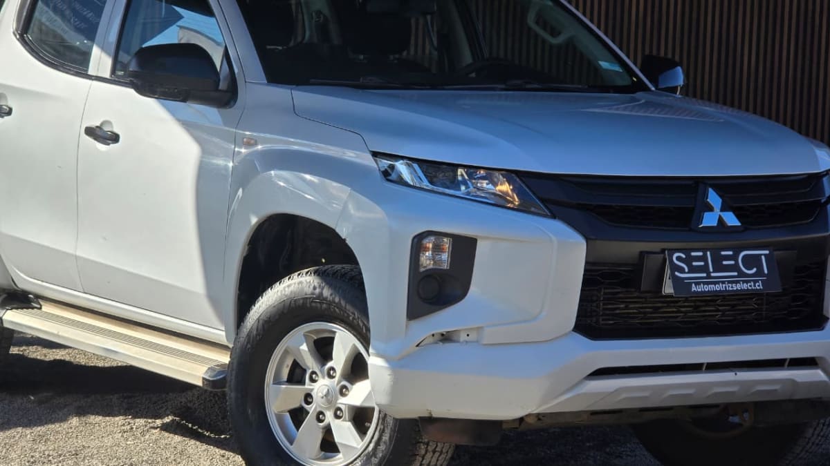 2020 Mitsubishi L200 Work - Miniatura 5