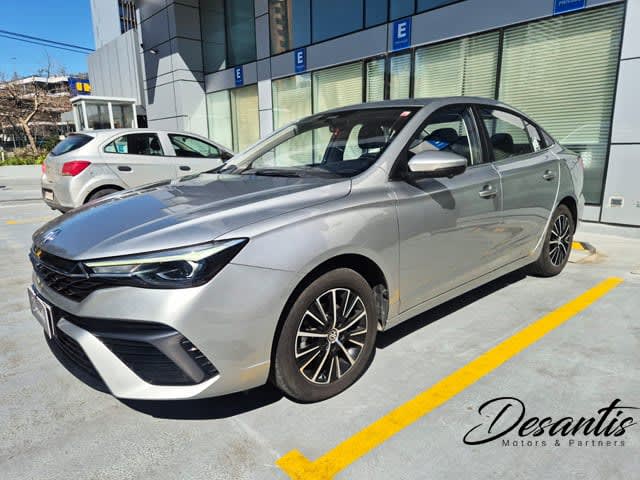 2026 MG 5 1.5 ✔️ Plata - Imagen 1