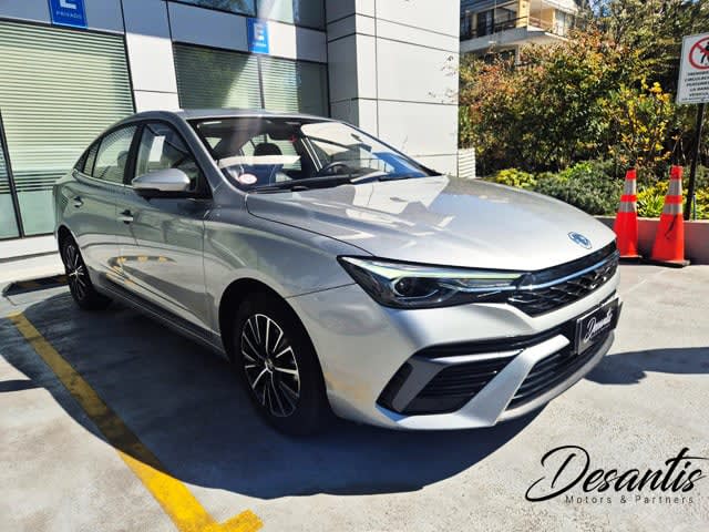 2026 MG 5 1.5 ✔️ Plata - Miniatura 3
