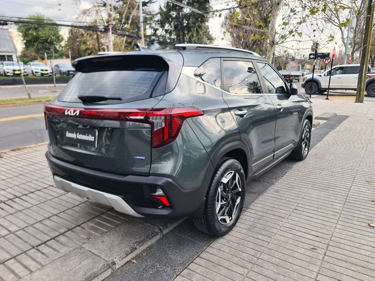 2025 Kia SELTOS 1.4T Verde - Miniatura 5