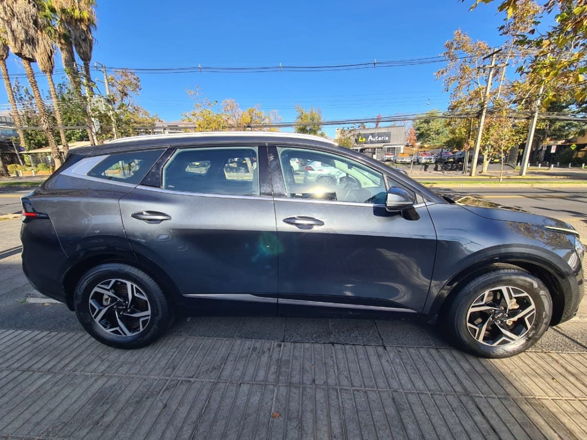 2024 Kia SPORTAGE 2.0 Gris - Miniatura 4