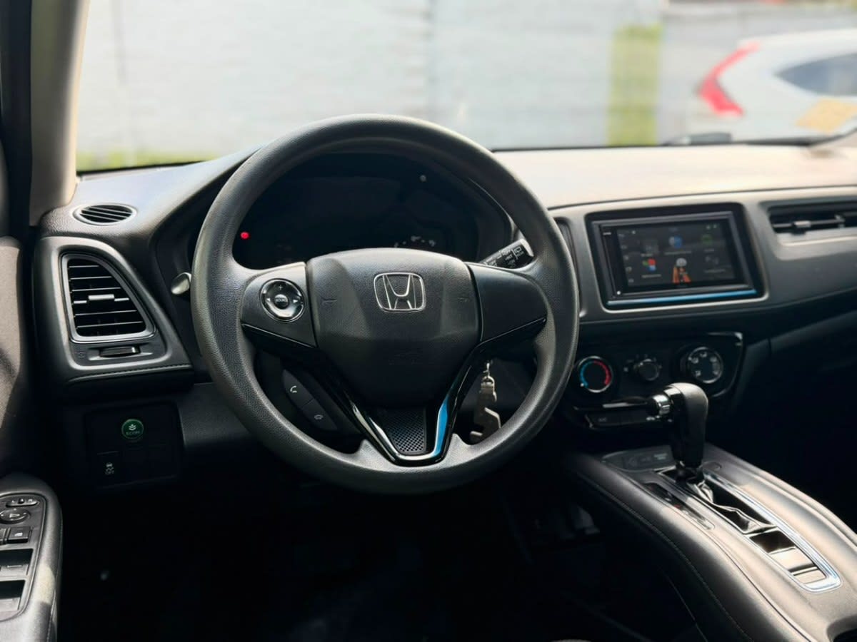 2016 Honda HR-V NEW Plata - Miniatura 9