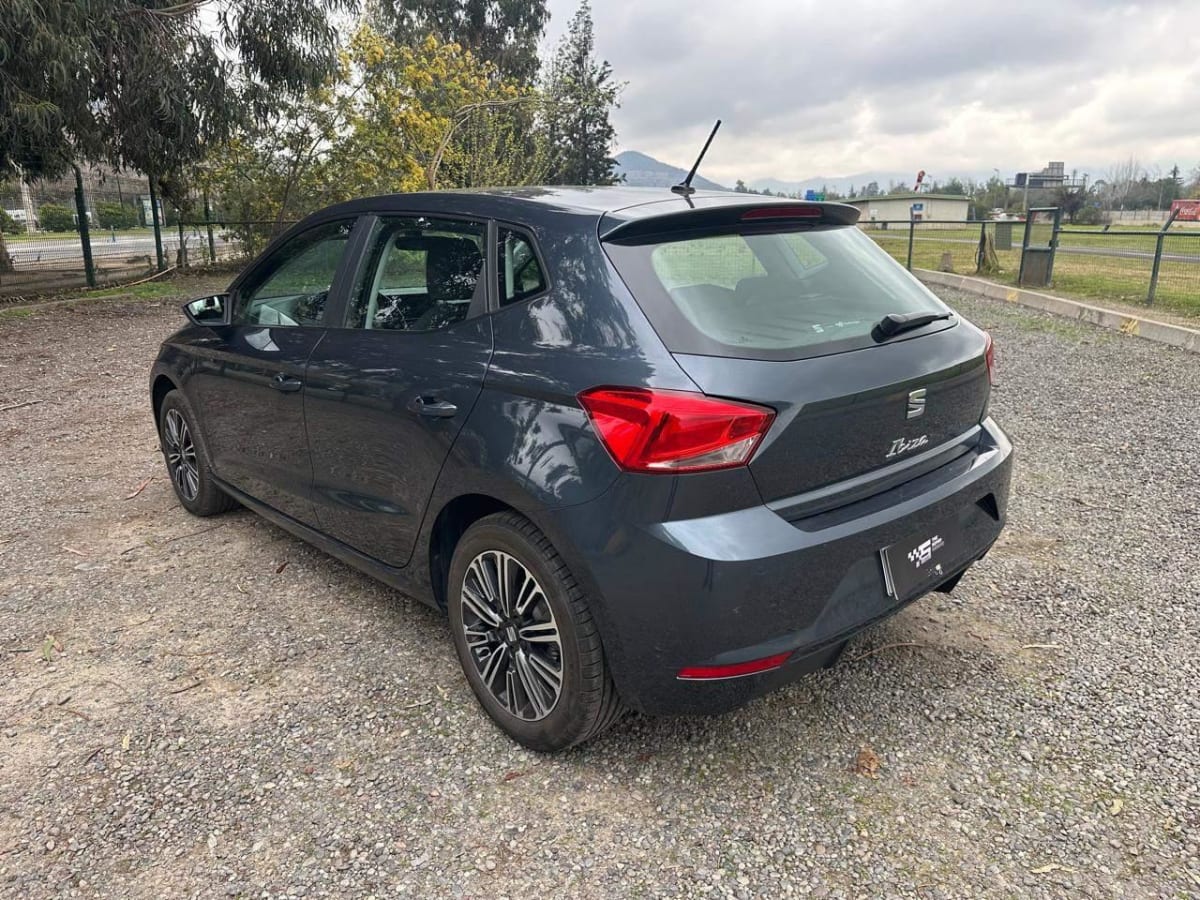 2024 Seat IBIZA 1.0 Gris - Miniatura 7